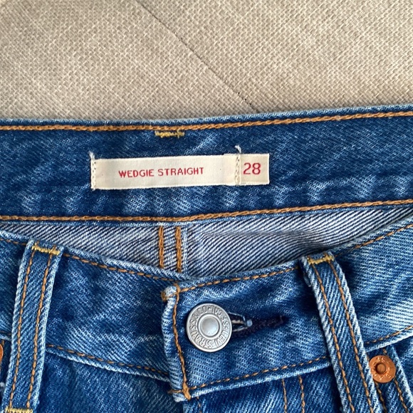 Levi’s Wedgie Straight Cropped - Medium wash - Picture 5 of 9